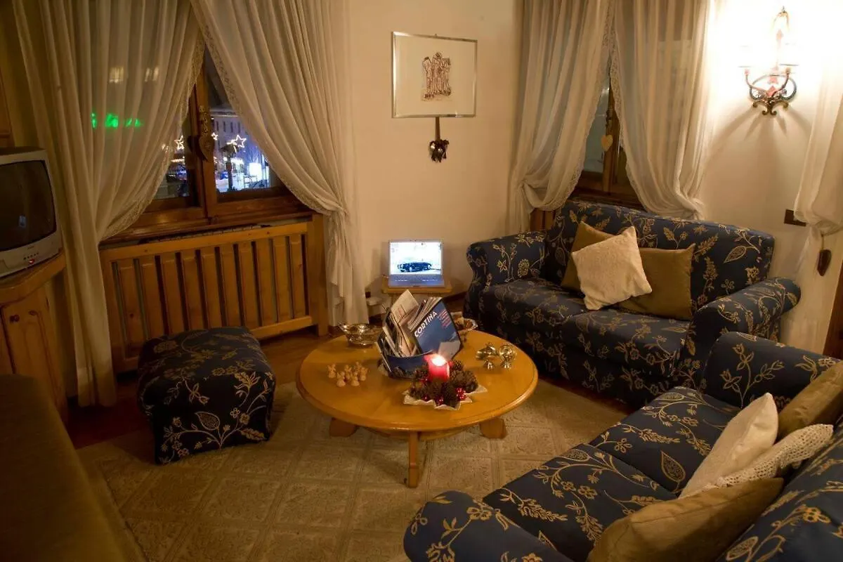 Casa Viola Villa Cortina d'Ampezzo 0*,  Italy